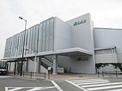 西府駅 700m