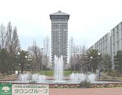 私立昭和薬科大学 徒歩27分。大学・短大 2120m