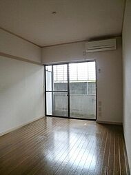 アンドアイラブ1・2・3 2階1Kのリビング/ダイニング