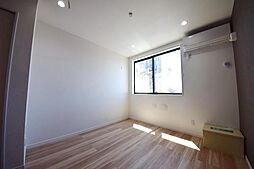 エスグランデ 201 2階1Kのリビング/ダイニング