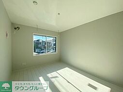 スターティス六実 107 1階1Kのリビング/ダイニング