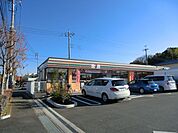 セブンイレブン 533m