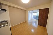 照明付きのお部屋です