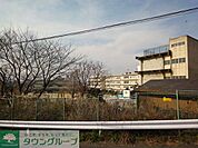 松戸市立第三中学校 徒歩6分。中学校 430m