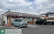 セブンイレブン松戸千駄堀店 徒歩11分。 830m