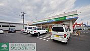 ファミリーマートドラッグエース川越的場店 2280m
