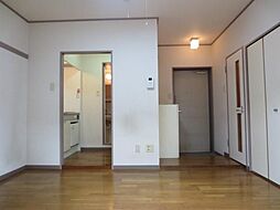 京王線 分倍河原駅 徒歩5分の賃貸マンション 1階1Kのリビング/ダイニング