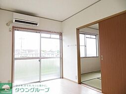 京王線 聖蹟桜ヶ丘駅 バス8分 落川下車 徒歩8分の賃貸マンション 3階2DKのリビング/ダイニング