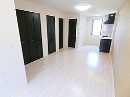 京王線 平山城址公園駅 徒歩1分の賃貸アパート 1階ワンルームのリビング/ダイニング