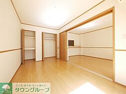 ルミエール国立I 102 1階1LDKのリビング/ダイニング