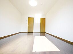 アムールエタン 104 1階1Kのリビング/ダイニング