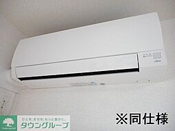 アウル吉祥寺南 103 1階1LDKのリビング/ダイニング