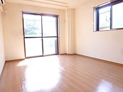 リヴィエール 101 1階1Kのリビング/ダイニング