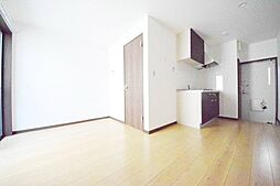 グランドハイツ西国立 102 1階ワンルームのリビング/ダイニング