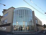 日野市立平山図書館 491m