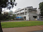 至誠保育園 750m