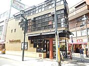 タリーズコーヒー国立店 790m