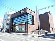 多摩信用金庫東立川支店 581m