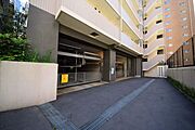 ★機械式の駐車場です★