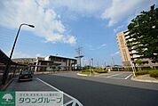 駅前 1520m