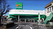 マルエツ伊奈店 徒歩34分。 2710m