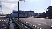 ドラッグセイムス伊奈寿店 徒歩33分。 2610m