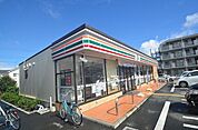 セブンイレブンさいたま風渡野店 855m