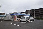 ローソンさいたま日進町三丁目店 2067m