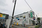 埼玉りそな銀行宮原支店 徒歩9分。 680m