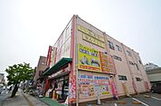 ベスト電器カネコ蓮田店 1966m