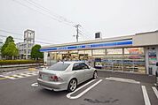ローソンさいたま堀崎店 718m