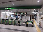 上尾駅 徒歩15分。 1160m