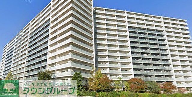 2 / 4