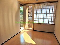 ハウス・エプタ 2階1Kのリビング/ダイニング