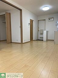 フラット羽根木 103 1階1LDKのリビング/ダイニング