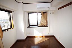 京王線 千歳烏山駅 徒歩12分の賃貸マンション 4階2LDKのリビング/ダイニング