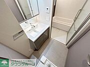 お部屋探しは株式会社　タウンハウジング　までお気軽にお問合せ下さい。クレジットカード決済・首都圏を中心直営143店舗　仲介件数全国2位の豊富な実績！諸費用・審査等・何でもご相談下さい。