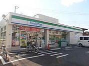 ファミリーマート山中通り店 402m