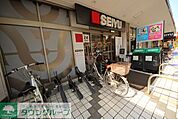 西友仙川店 徒歩3分。スーパー 860m