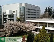 私立明治大学生田校舎 徒歩56分。大学・短大 4440m