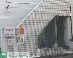 3 / 3