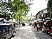 深大寺 1300m