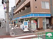 ローソン 徒歩6分。 420m