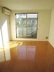 シャルム旗の台 102 1階1Kのリビング/ダイニング