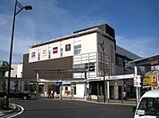 武蔵小山駅ビル 214m
