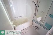 タウンハウジングレジデンス事業部　恵比寿店・赤坂店までお問合せ下さい。