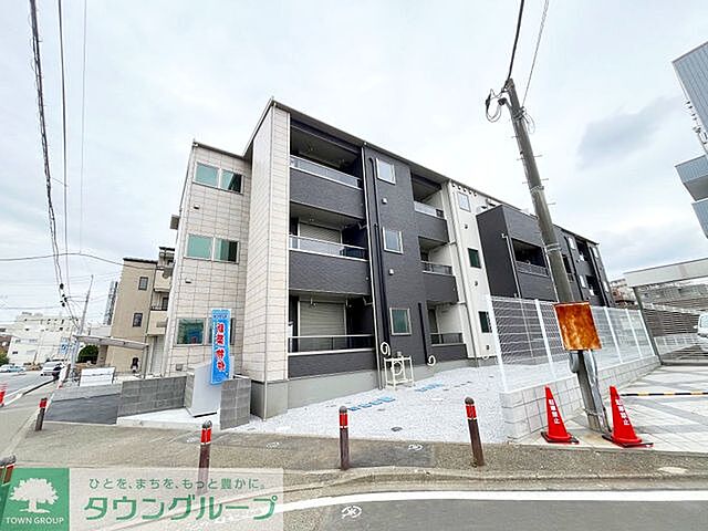 6 / 19
