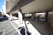 ★　敷地内駐車場あります　★
