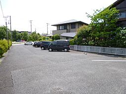 4 / 4