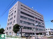 町田警察署 徒歩13分。警察署・交番 1020m